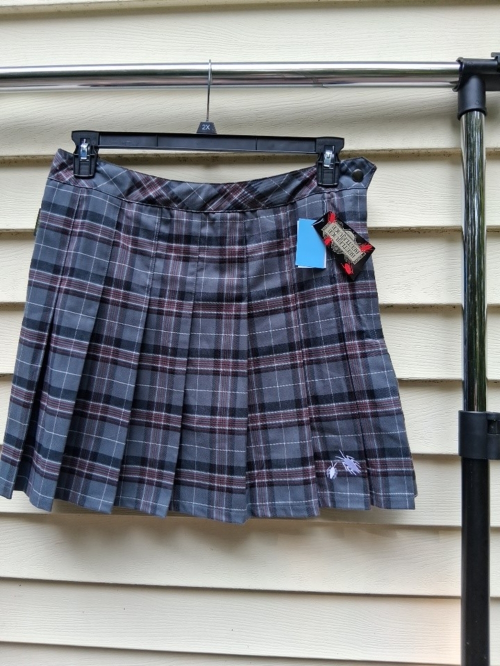 Beetlejuice Women's Astrid Gray Pleated Plaid Uniform Skort Size M NWT